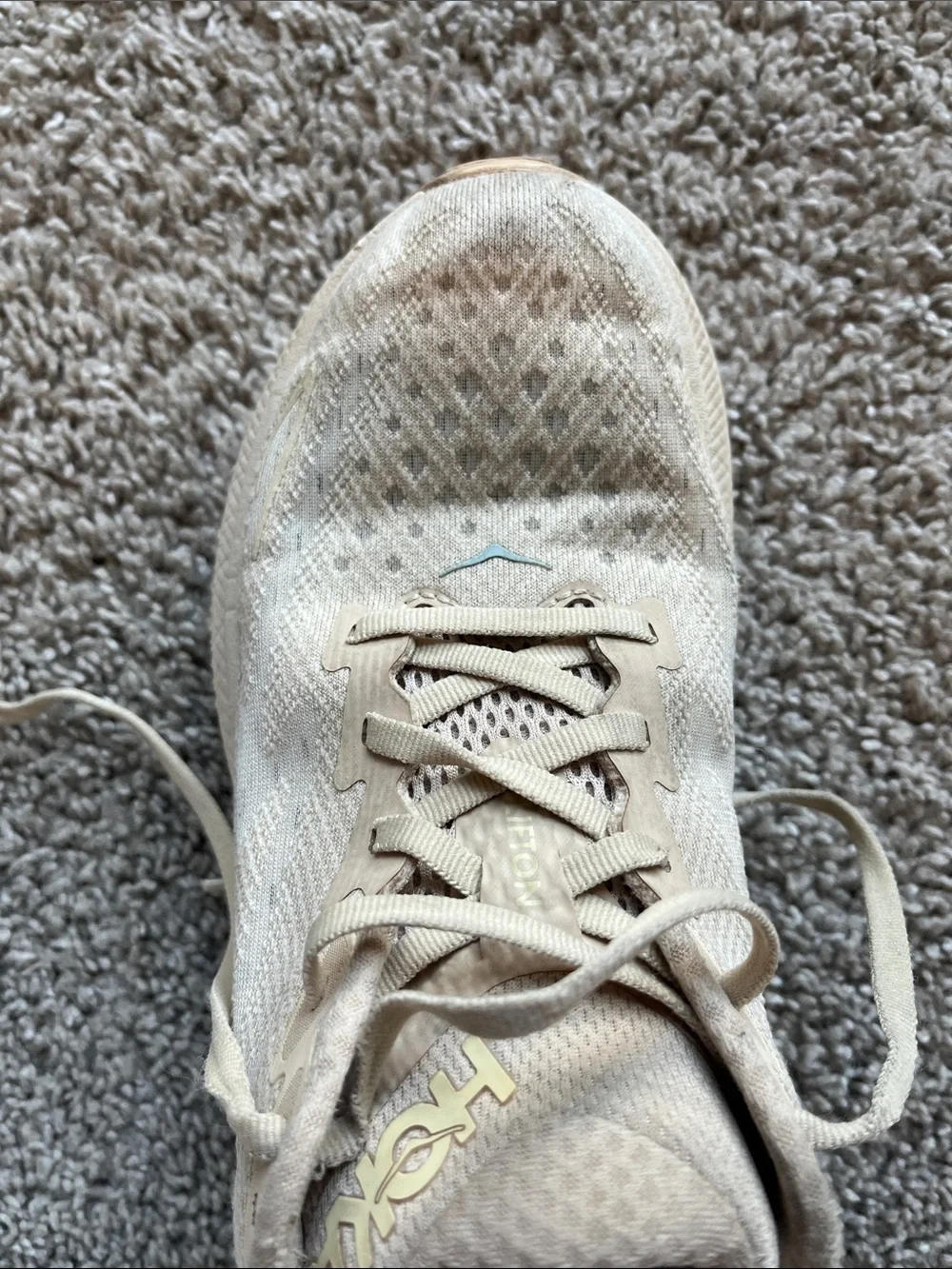 Hoka Clifton 9 Running Shoes Womens 8 Shifting Sand Eggnog Athletic Run Training